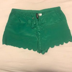 Green scalloped H&M shorts